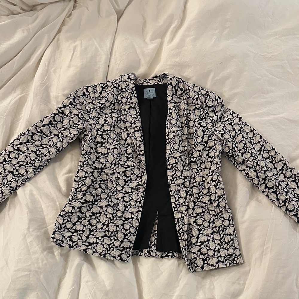 CeCe Black and White Floral Blazer